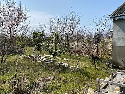 Satılır 5 otaqlı həyət evi