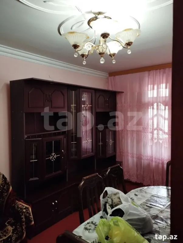 Kirayə verilir 3 otaqlı mənzil 79 m²
