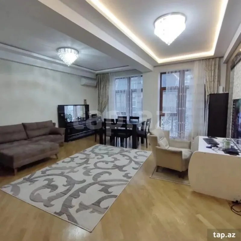 Kirayə verilir 2 otaqlı yeni tikili 75 m²