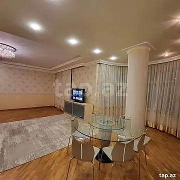 Kirayə verilir 2 otaqlı yeni tikili 90 m²