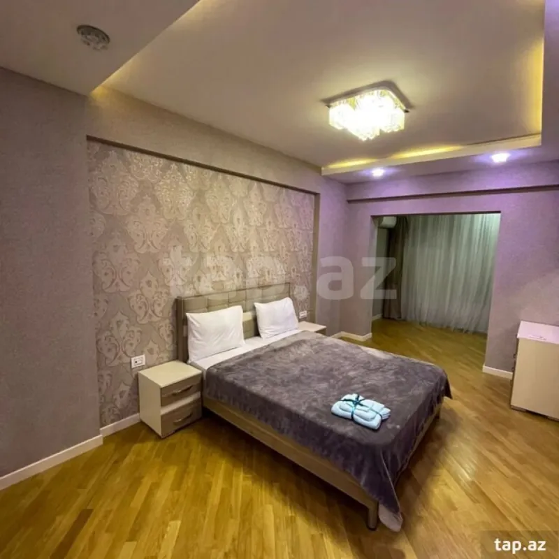 Kirayə verilir 3 otaqlı yeni tikili 80 m²