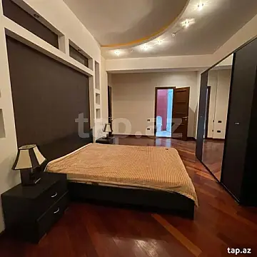 Kirayə verilir 3 otaqlı yeni tikili 85 m²