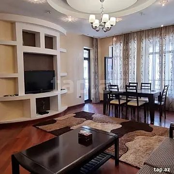 Kirayə verilir 3 otaqlı yeni tikili 85 m²