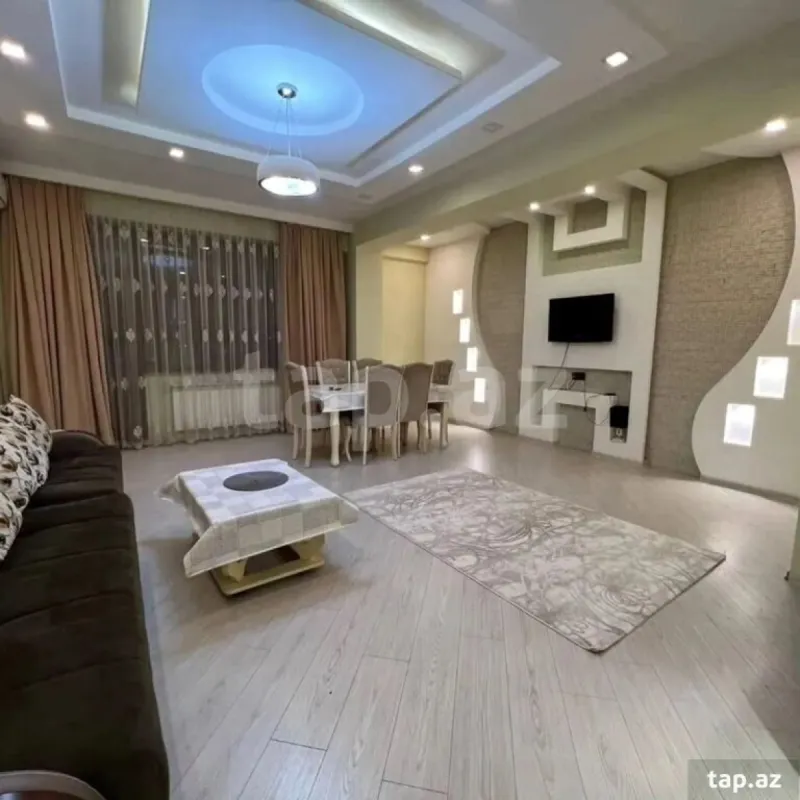 Kirayə verilir 2 otaqlı yeni tikili 85 m²