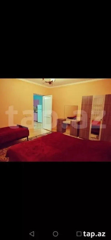 Kirayə verilir 3 otaqlı həyət evi