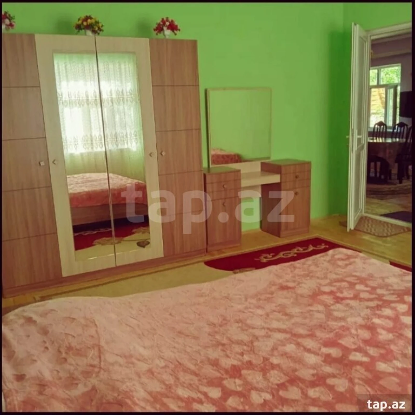 Kirayə verilir 3 otaqlı həyət evi