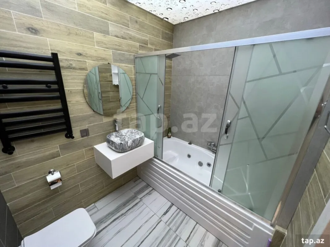 Kirayə verilir 3 otaqlı yeni tikili 110 m²