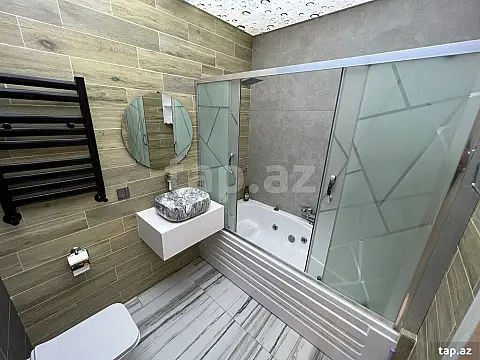 Kirayə verilir 3 otaqlı yeni tikili 110 m²