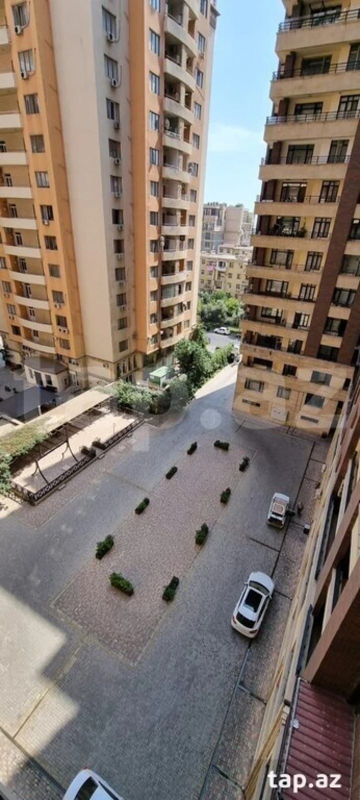 Kirayə verilir 3 otaqlı yeni tikili 100 m²
