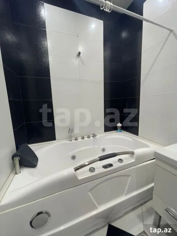 Kirayə verilir 3 otaqlı yeni tikili 100 m²