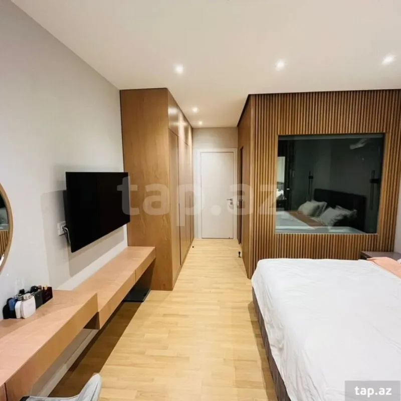 Kirayə verilir 3 otaqlı yeni tikili 100 m²