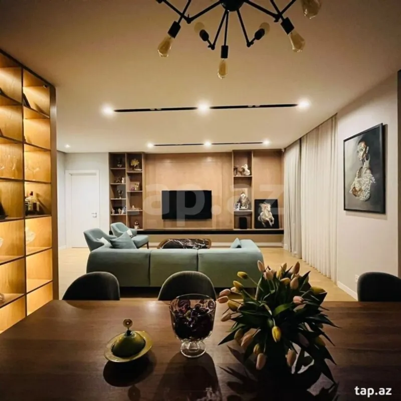 Kirayə verilir 3 otaqlı yeni tikili 100 m²