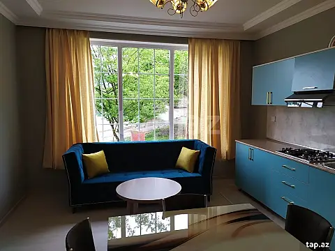 Kirayə verilir 4 otaqlı həyət evi