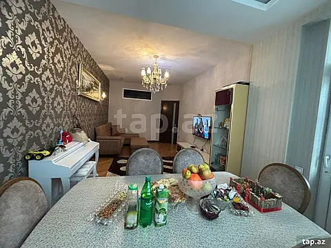 Satılır 2 otaqlı yeni tikili 60 m²