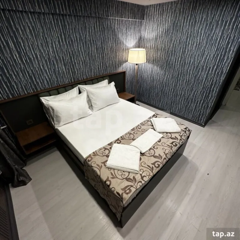 Kirayə verilir 2 otaqlı yeni tikili 65 m²