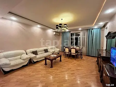 Kirayə verilir 3 otaqlı yeni tikili 80 m²