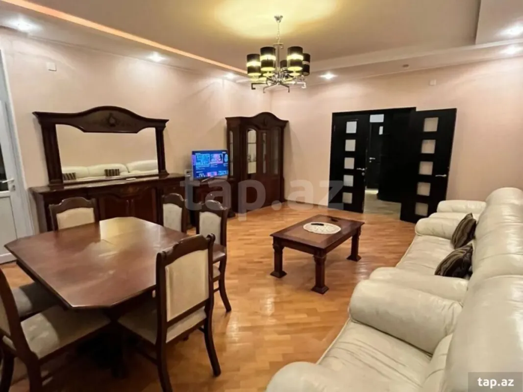 Kirayə verilir 3 otaqlı yeni tikili 80 m²