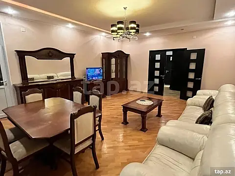 Kirayə verilir 3 otaqlı yeni tikili 80 m²
