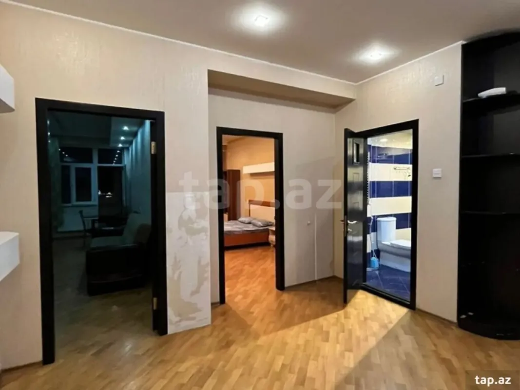 Kirayə verilir 3 otaqlı yeni tikili 80 m²