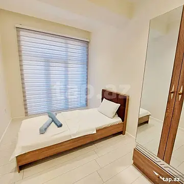 Kirayə verilir 3 otaqlı yeni tikili 100 m²