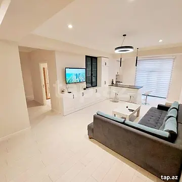 Kirayə verilir 3 otaqlı yeni tikili 100 m²