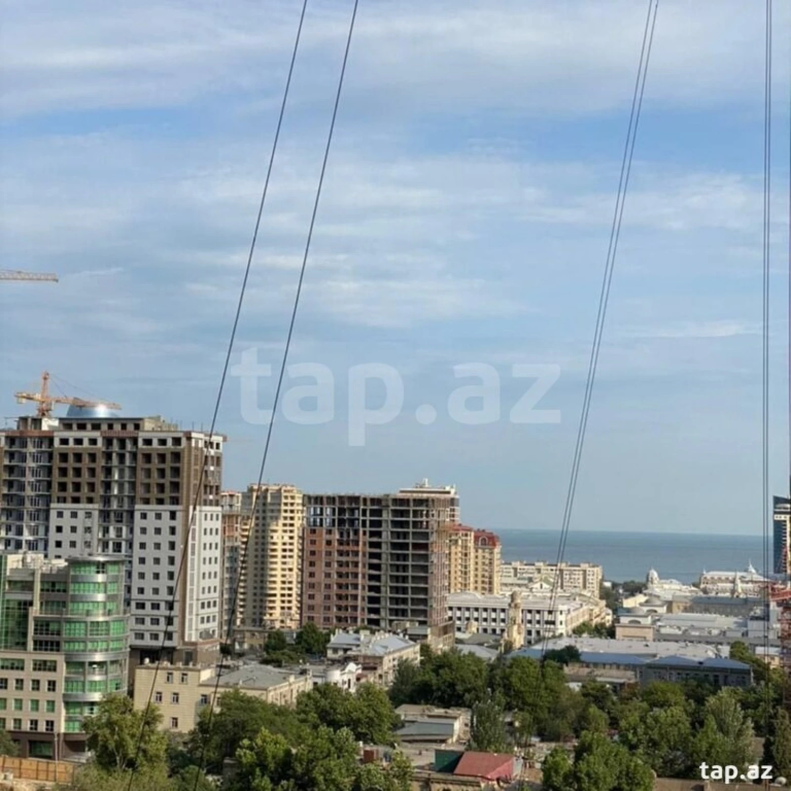 Kirayə verilir 2 otaqlı yeni tikili 75 m²