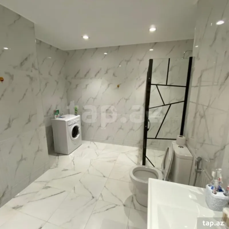 Kirayə verilir 2 otaqlı yeni tikili 75 m²