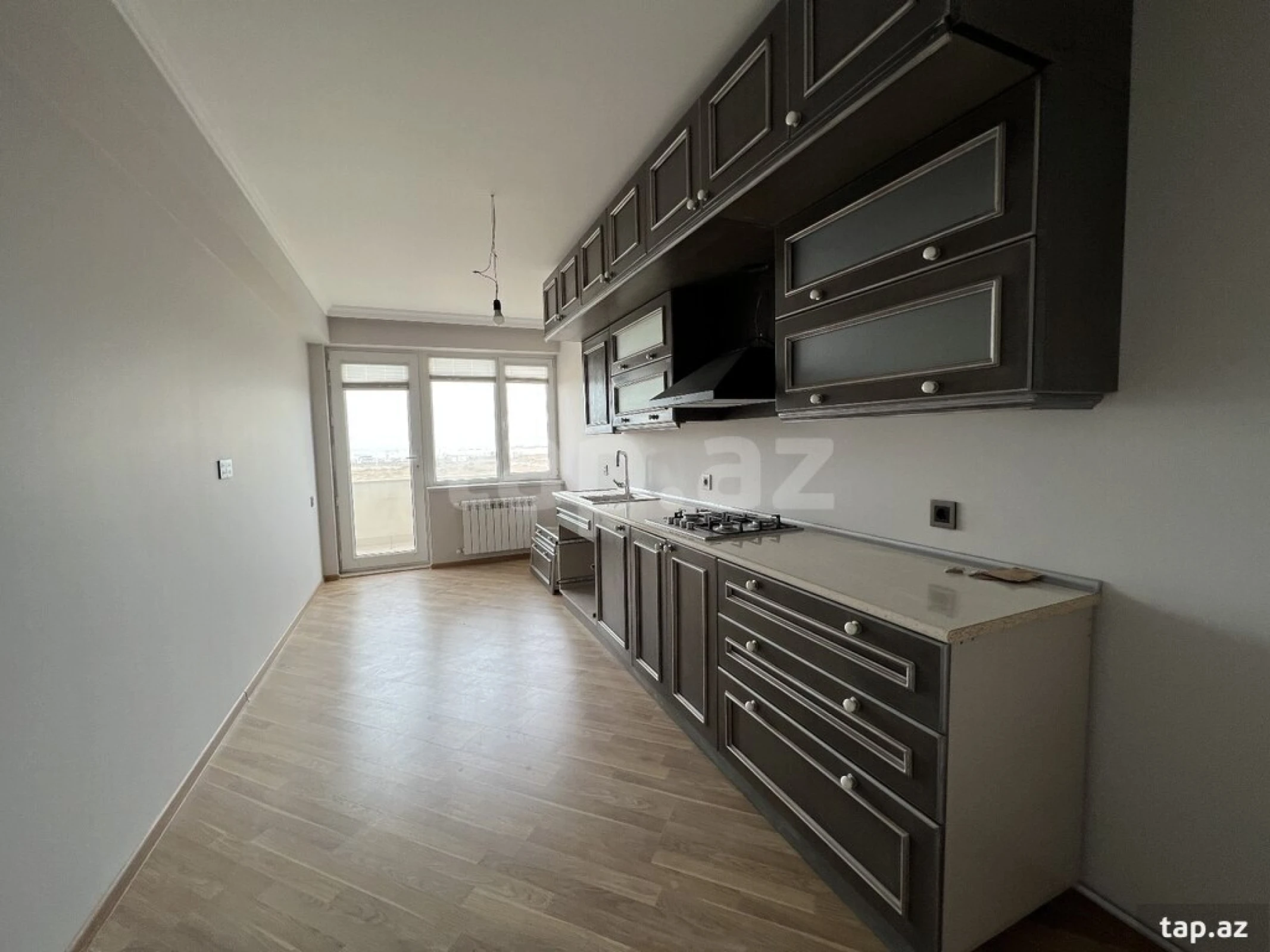 Satılır 5 otaqlı həyət evi