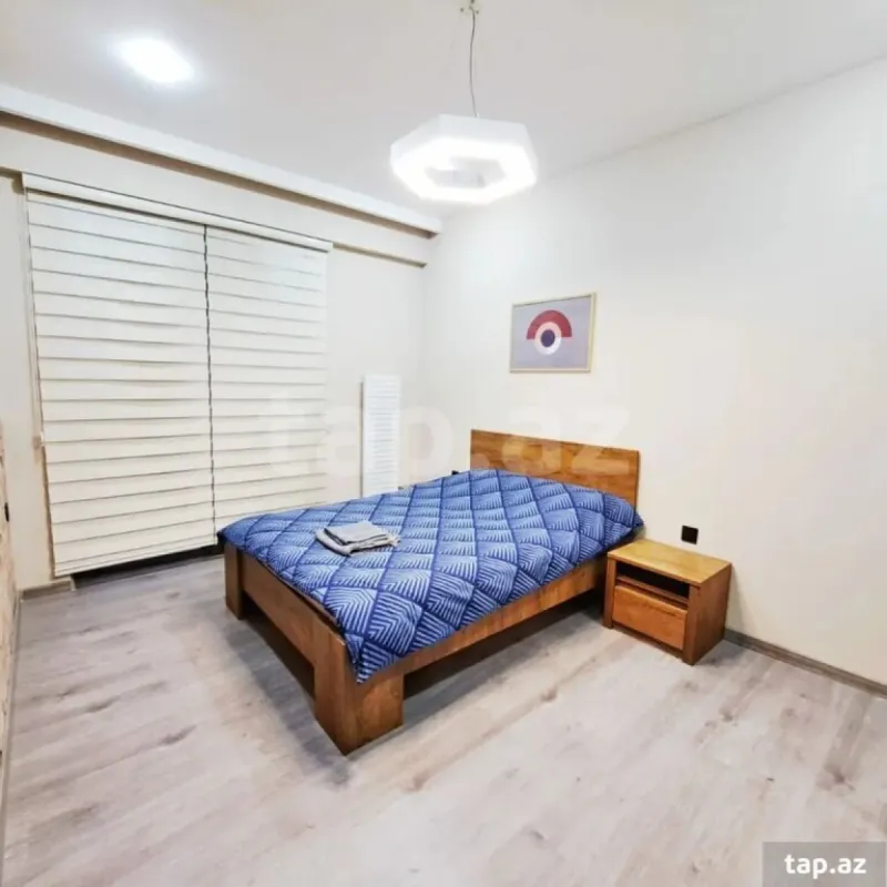Kirayə verilir 2 otaqlı yeni tikili 70 m²