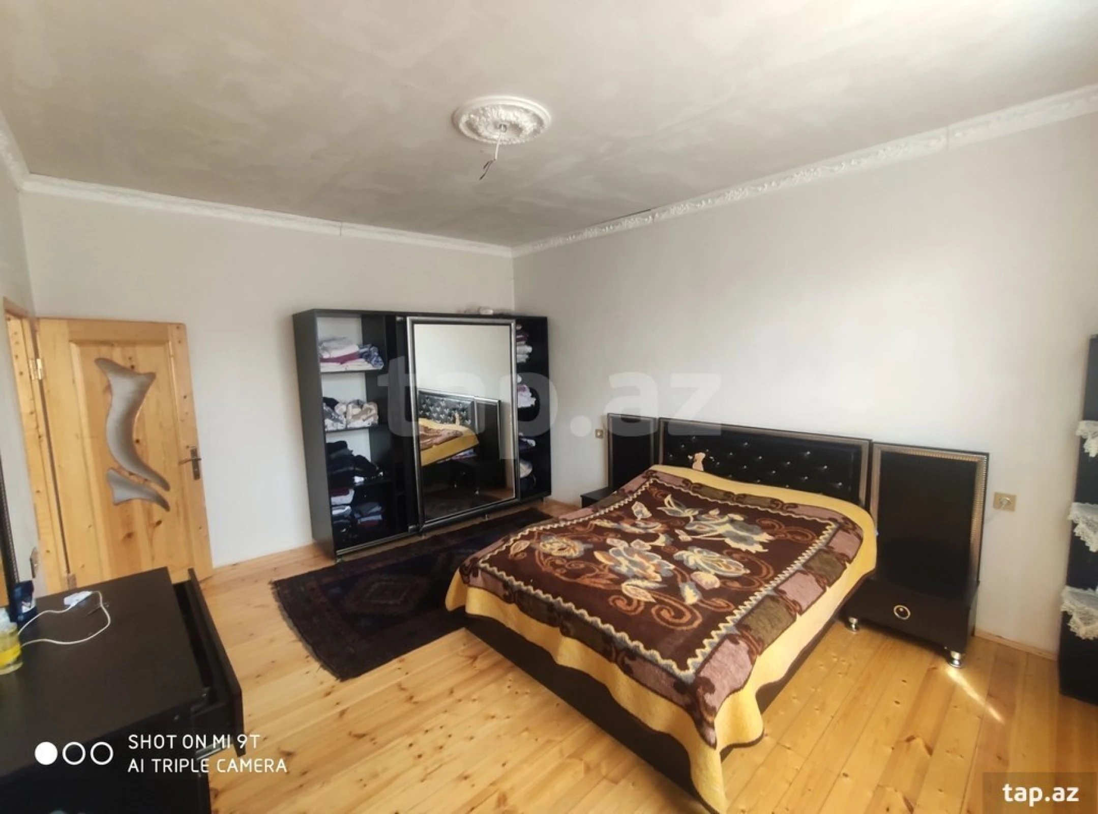 Satılır 4 otaqlı həyət evi