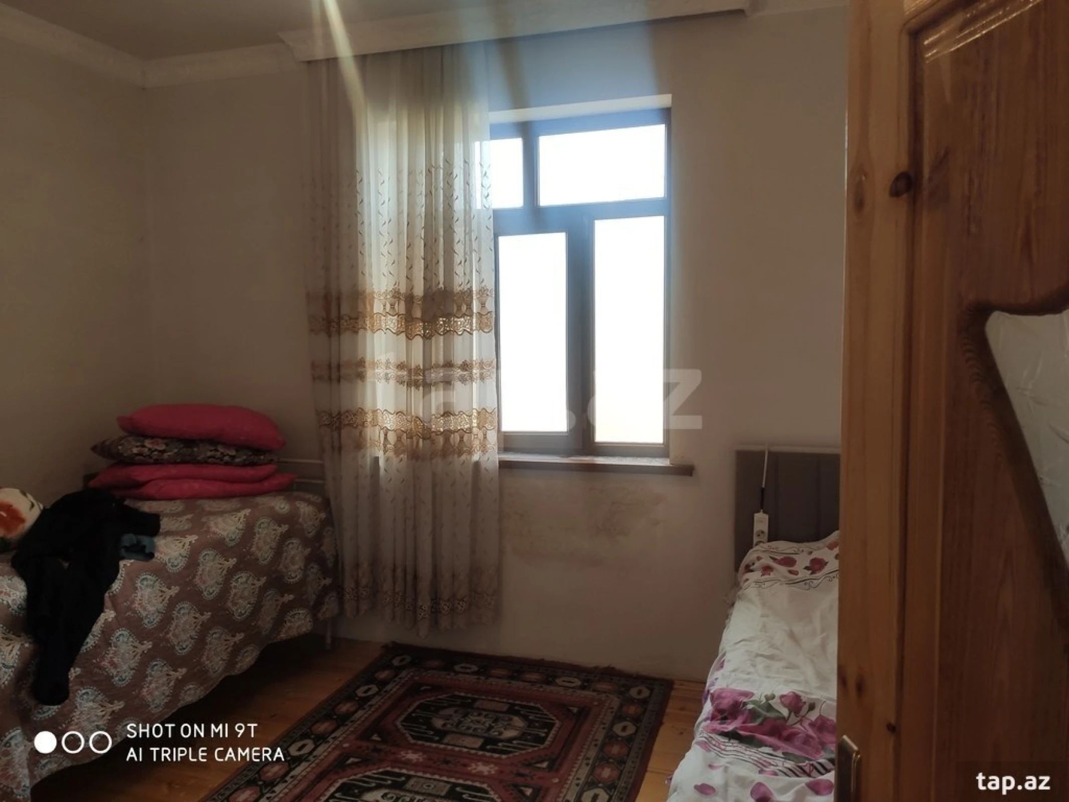 Satılır 4 otaqlı həyət evi