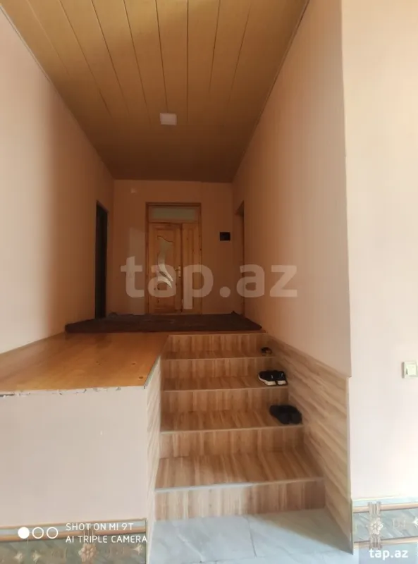 Satılır 4 otaqlı həyət evi