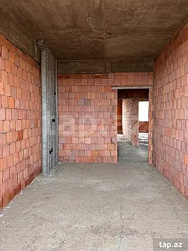 Satılır 3 otaqlı yeni tikili 83 m²