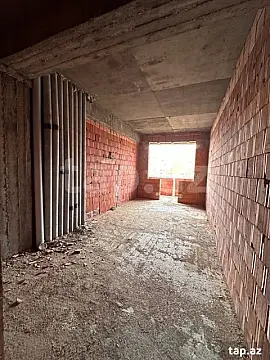 Satılır 3 otaqlı yeni tikili 83 m²