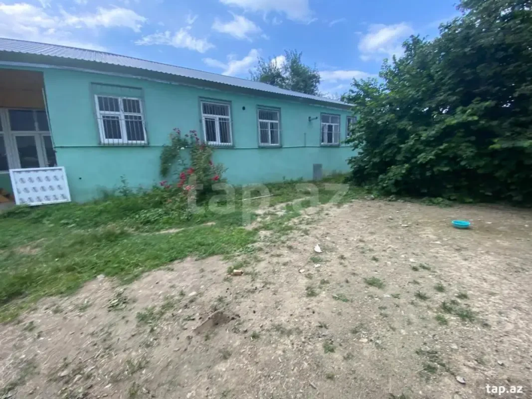 Kirayə verilir 3 otaqlı həyət evi 90 m²