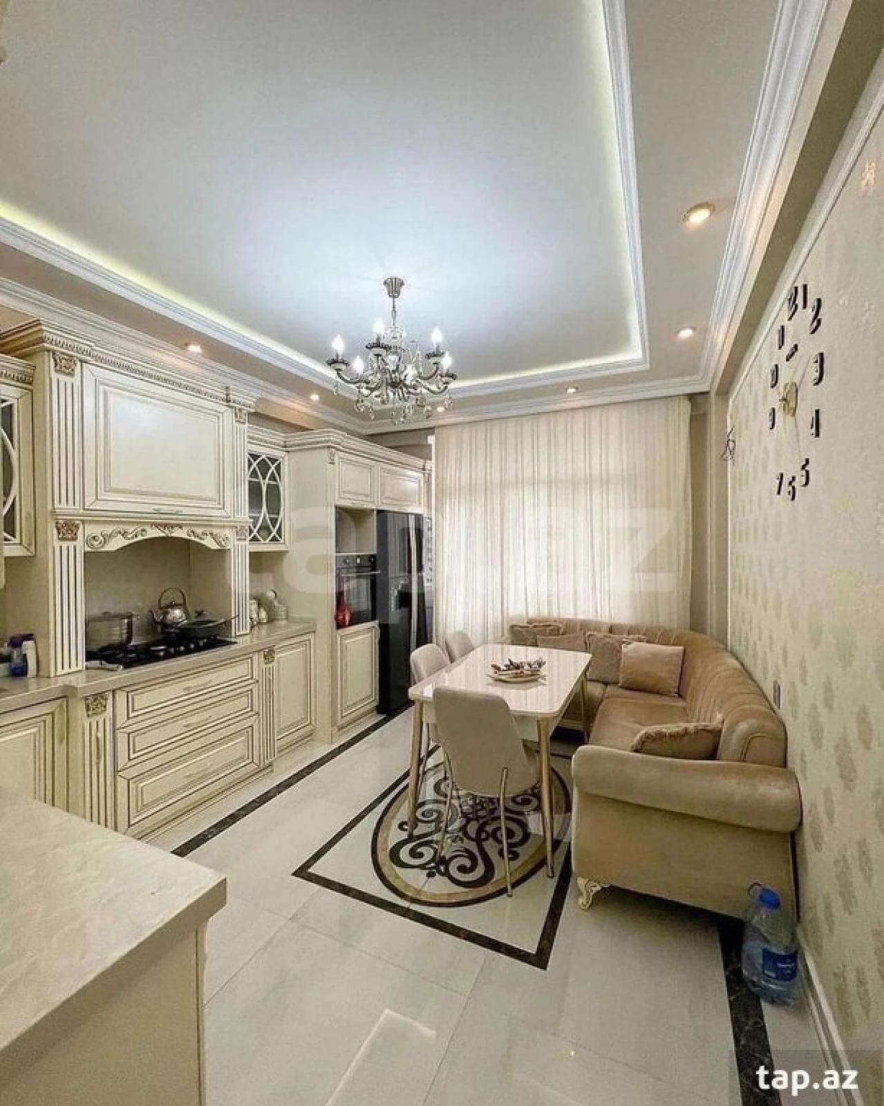 Kirayə verilir 2 otaqlı yeni tikili 100 m²