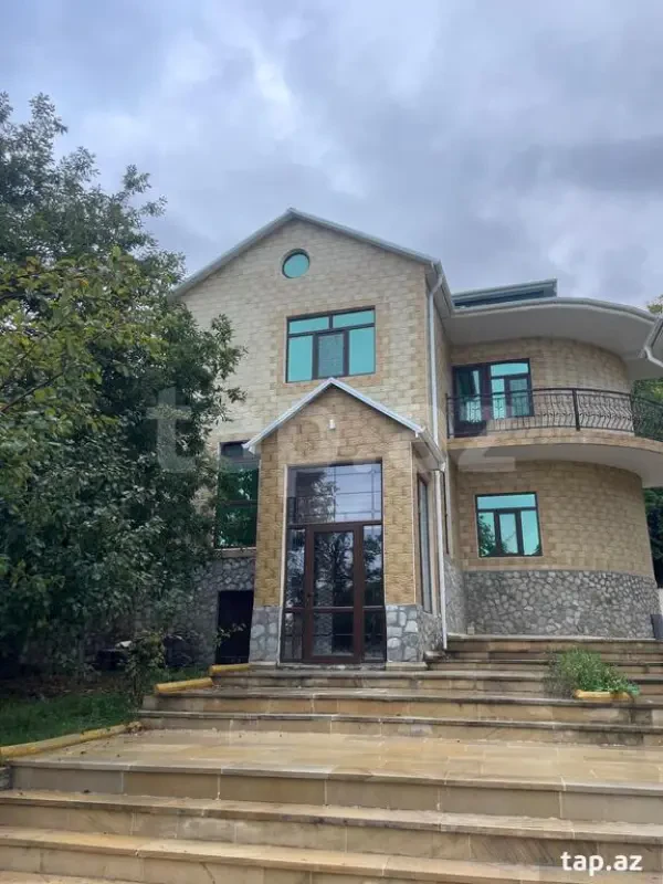 Kirayə verilir 4 otaqlı həyət evi 150 m²