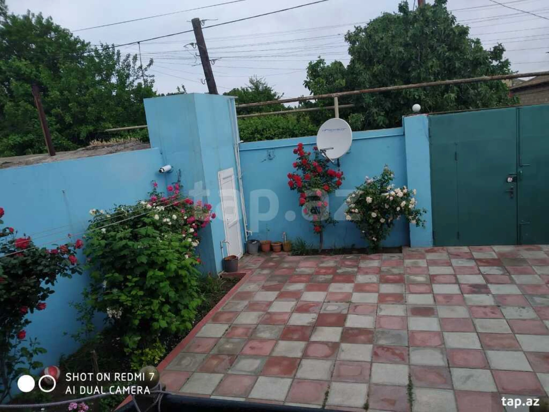 Satılır 3 otaqlı həyət evi