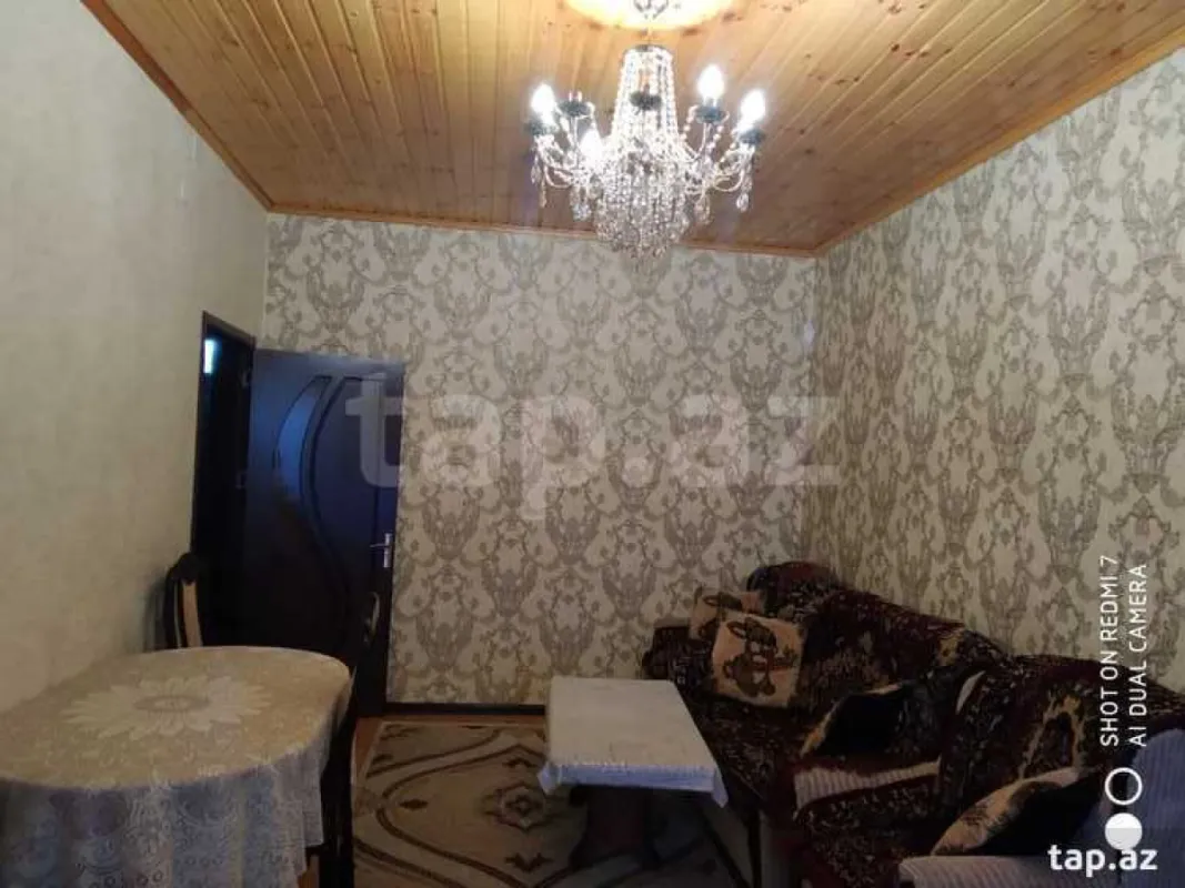 Satılır 3 otaqlı həyət evi