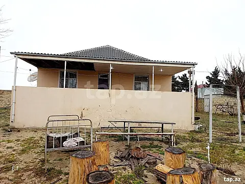 Satılır 3 otaqlı həyət evi — Sumqayıt 3 otaq 100.00 m²