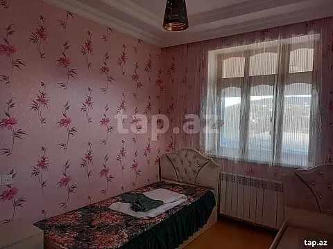 Satılır 3 otaqlı həyət evi