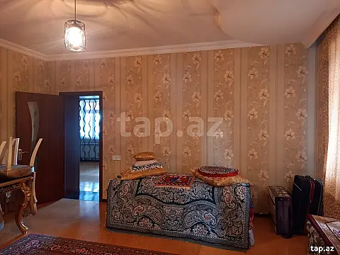 Satılır 3 otaqlı həyət evi