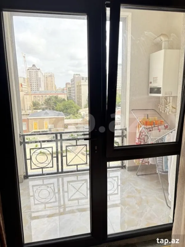 Kirayə verilir 3 otaqlı yeni tikili 96 m²