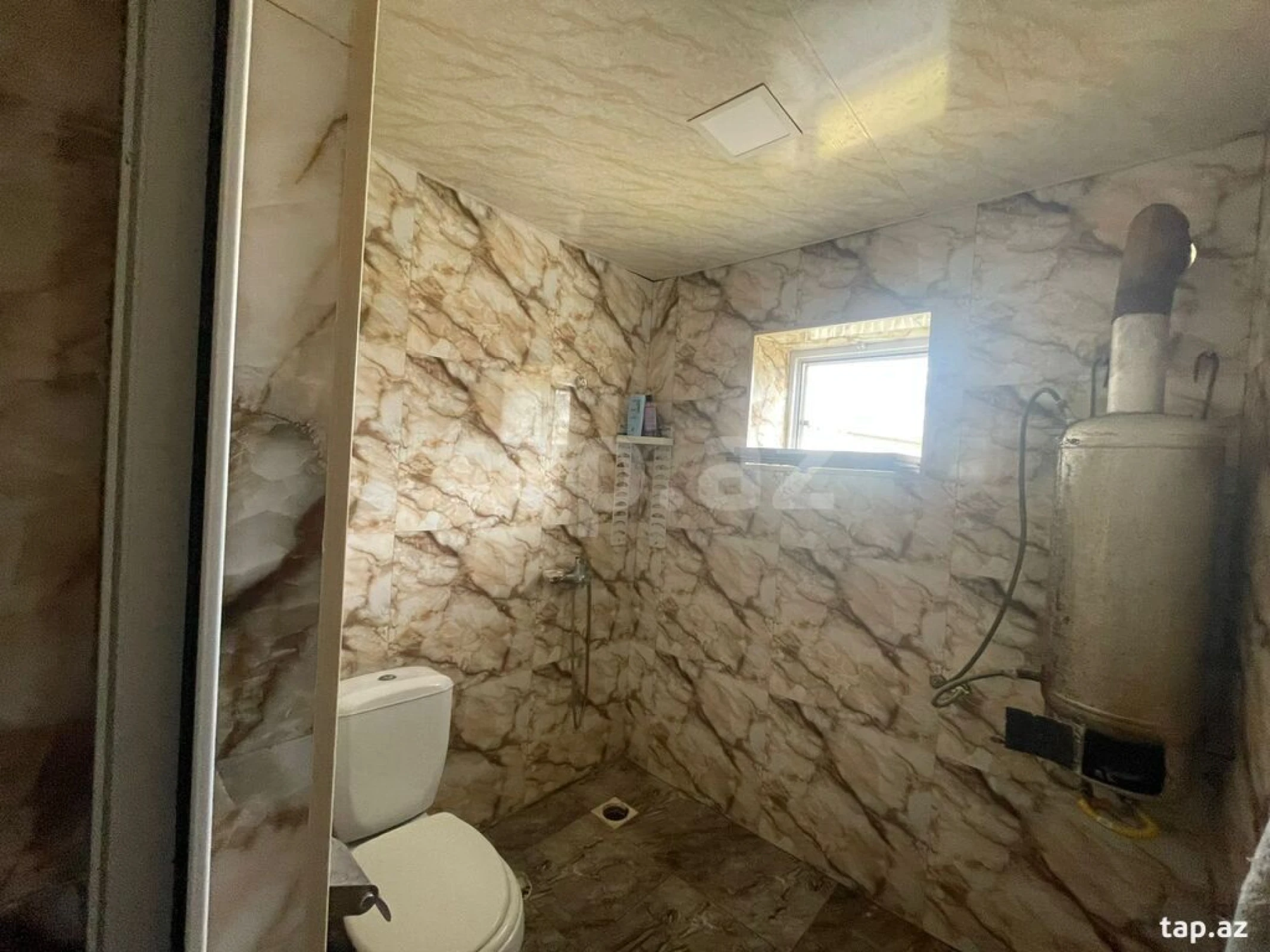 Satılır 4 otaqlı həyət evi