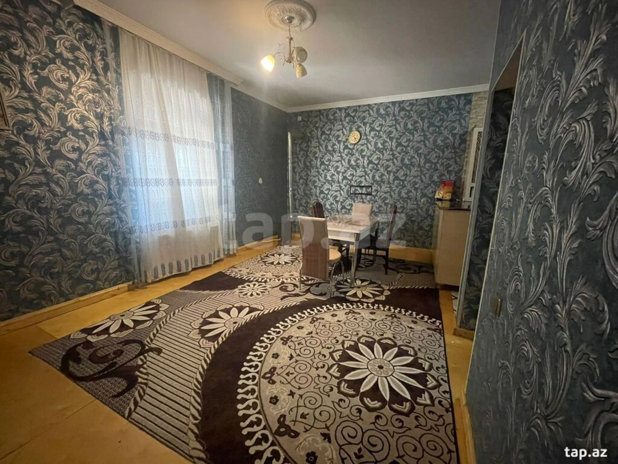 Satılır 4 otaqlı həyət evi