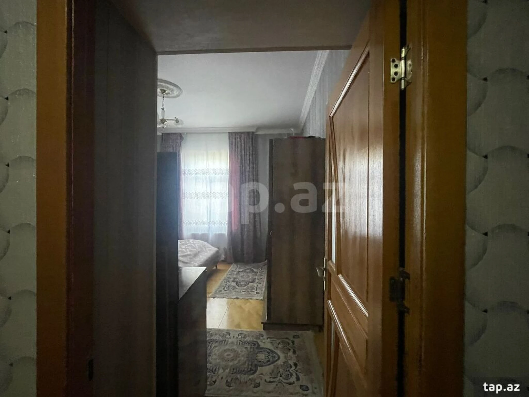 Satılır 4 otaqlı həyət evi