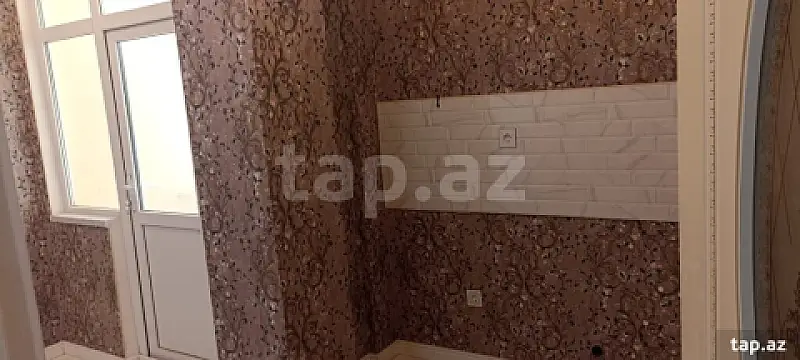 Satılır 3 otaqlı yeni tikili 90 m²