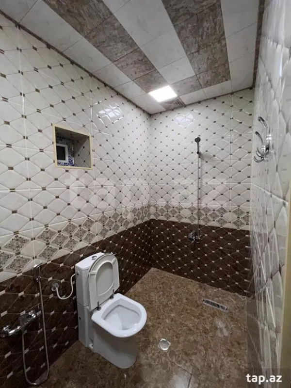 Kirayə verilir 5 otaqlı həyət evi