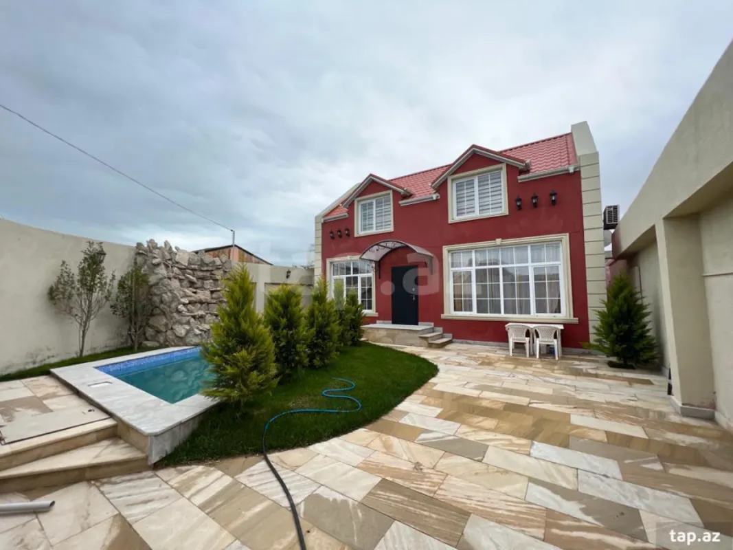 Kirayə verilir 5 otaqlı həyət evi