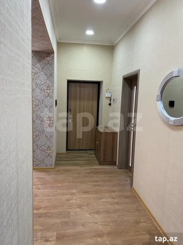 Kirayə verilir 5 otaqlı həyət evi